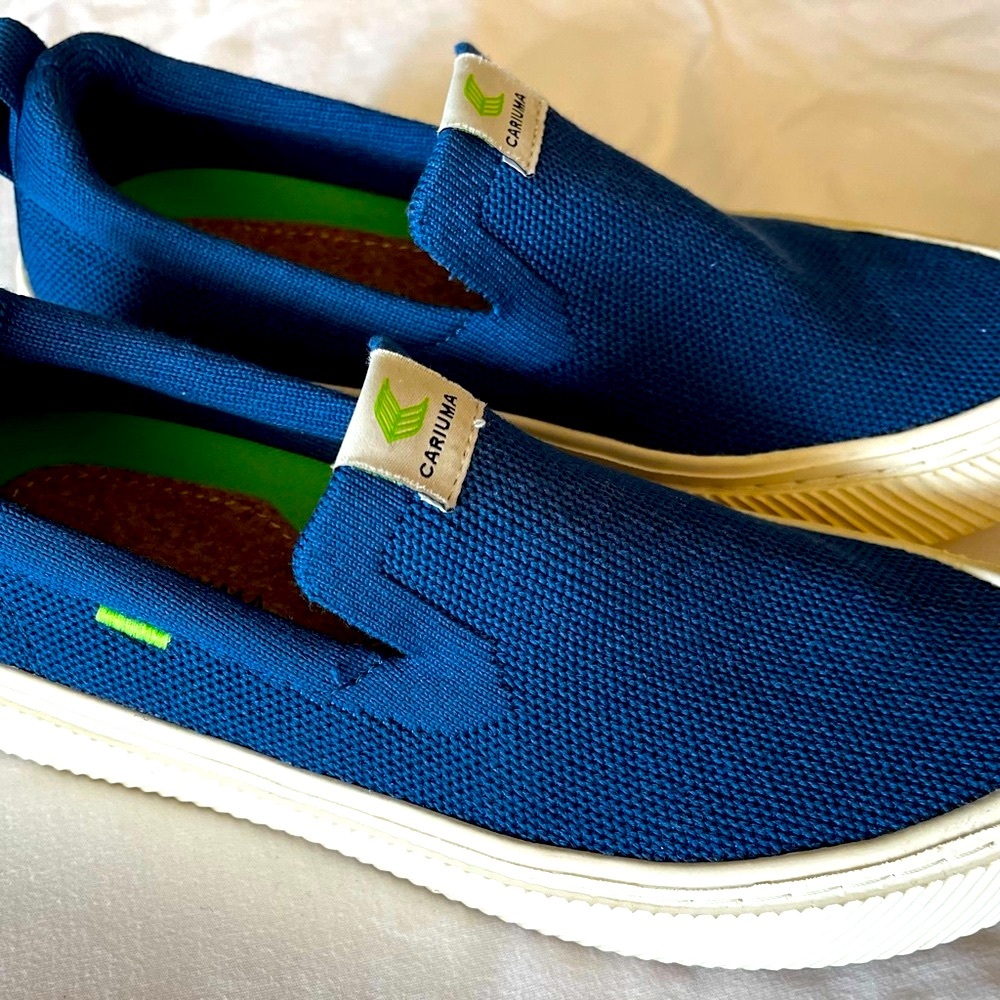 Cariuma Blue Canvas Slip-On Mules with White Sole